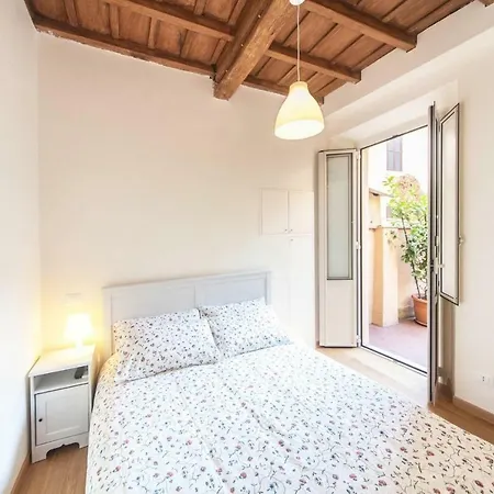 Central Quiet And Terrace * Rome
